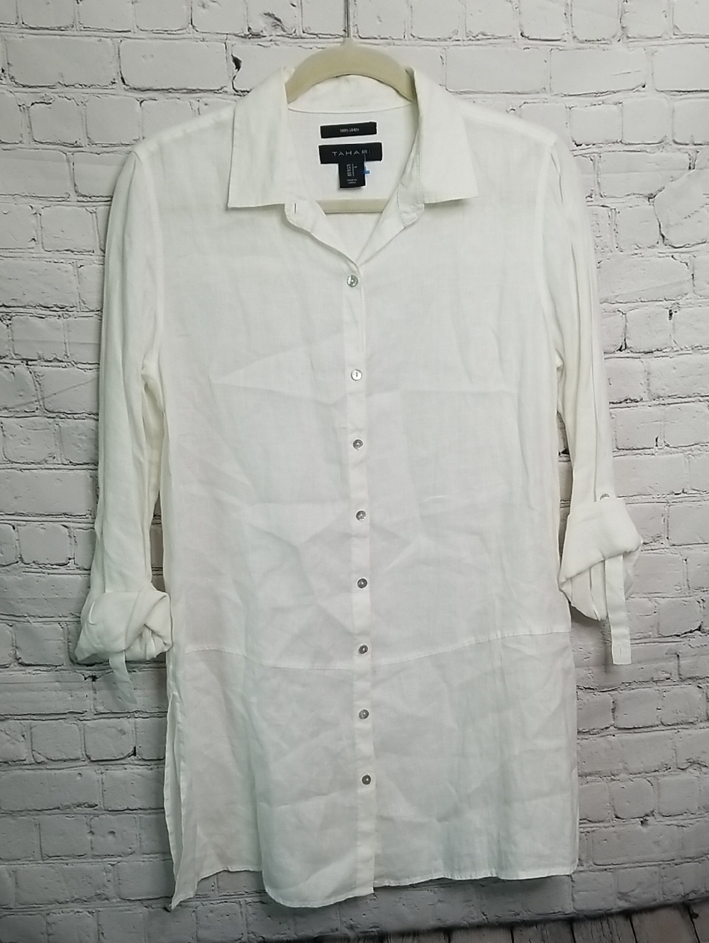 Tahari White Long-sleeve Button-up Tunic Size Small Roll Tab Sleeves 100% Linen